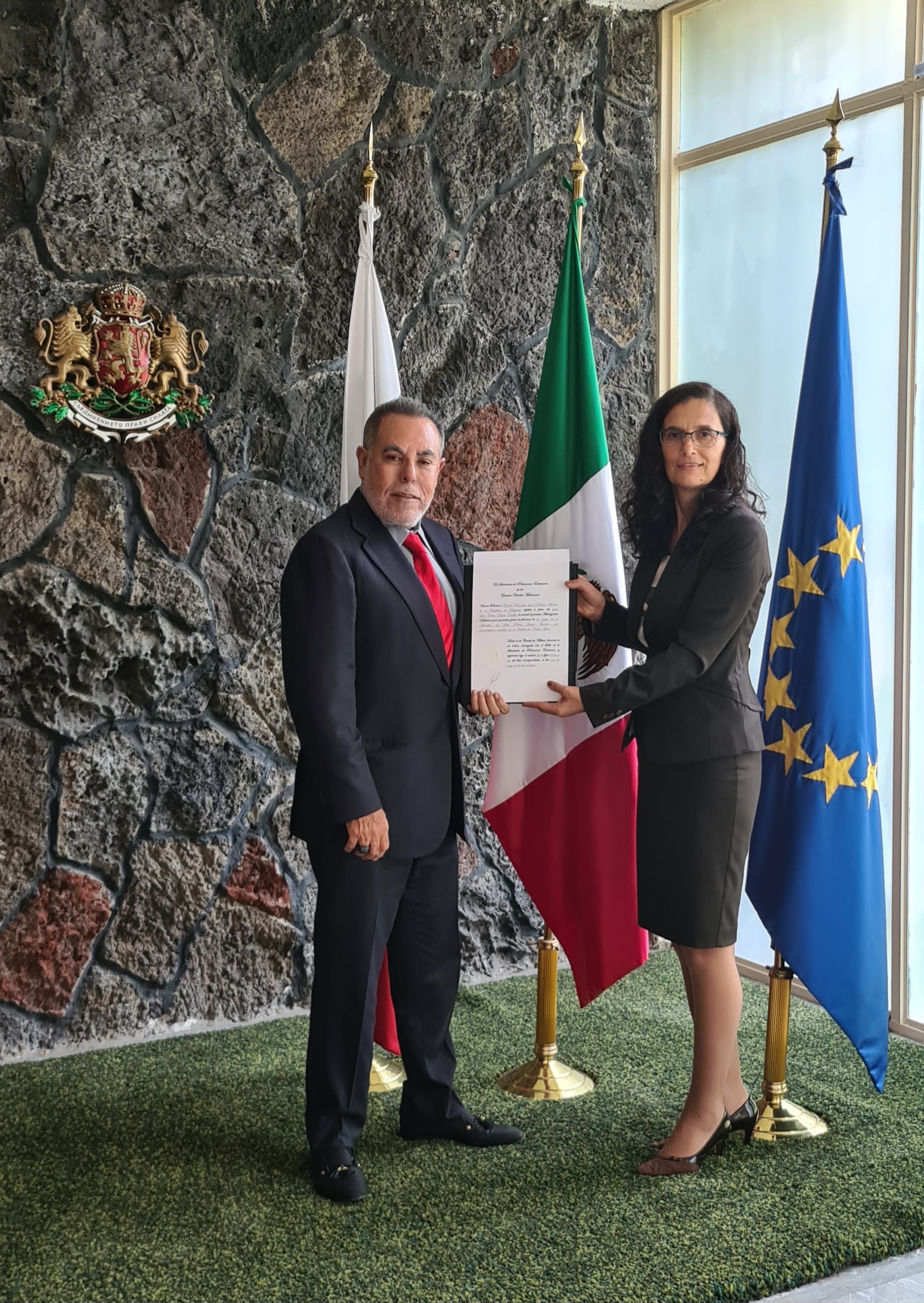 България откри първото си Почетно консулство в Мексико